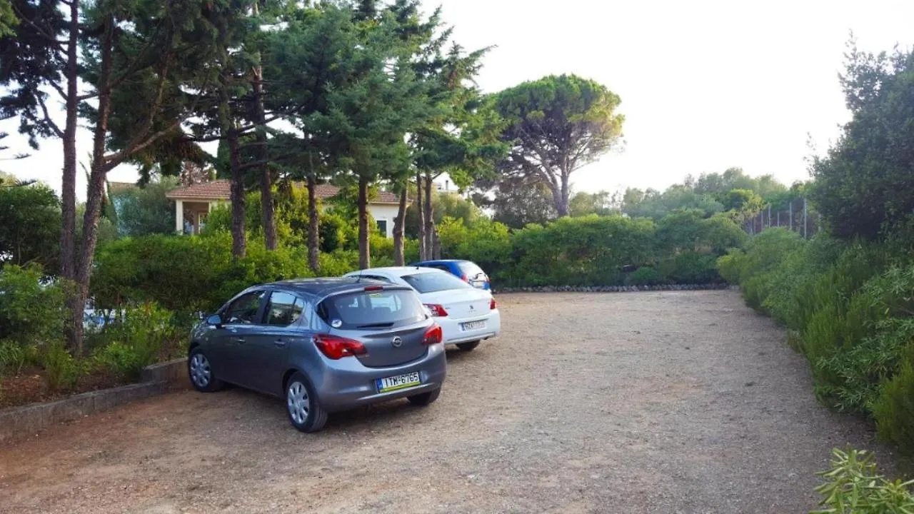 Blue White Apartments - Kefallonia Poolside Retreats Aparthotel Sparta