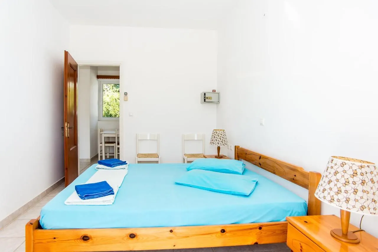 ספרטיה Blue White Apartments - Kefallonia Poolside Retreats 3*,