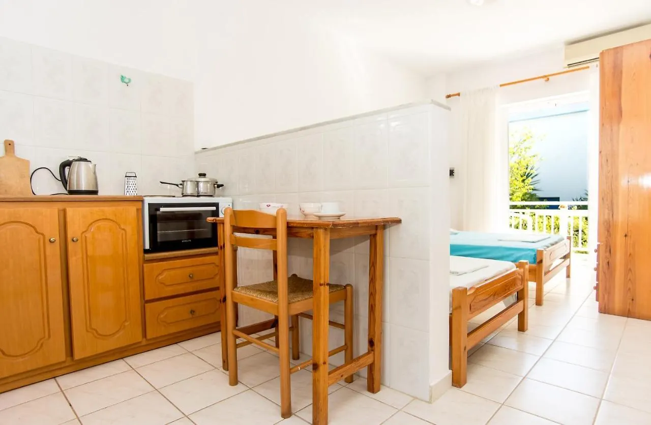 ספרטיה Blue White Apartments - Kefallonia Poolside Retreats 3*,