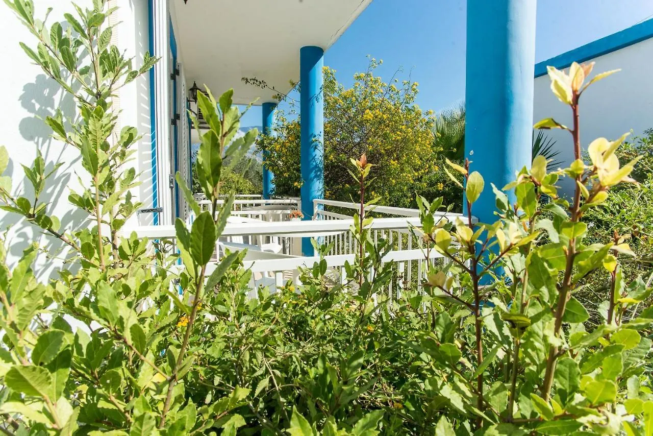 ספרטיה Blue White Apartments - Kefallonia Poolside Retreats יוון