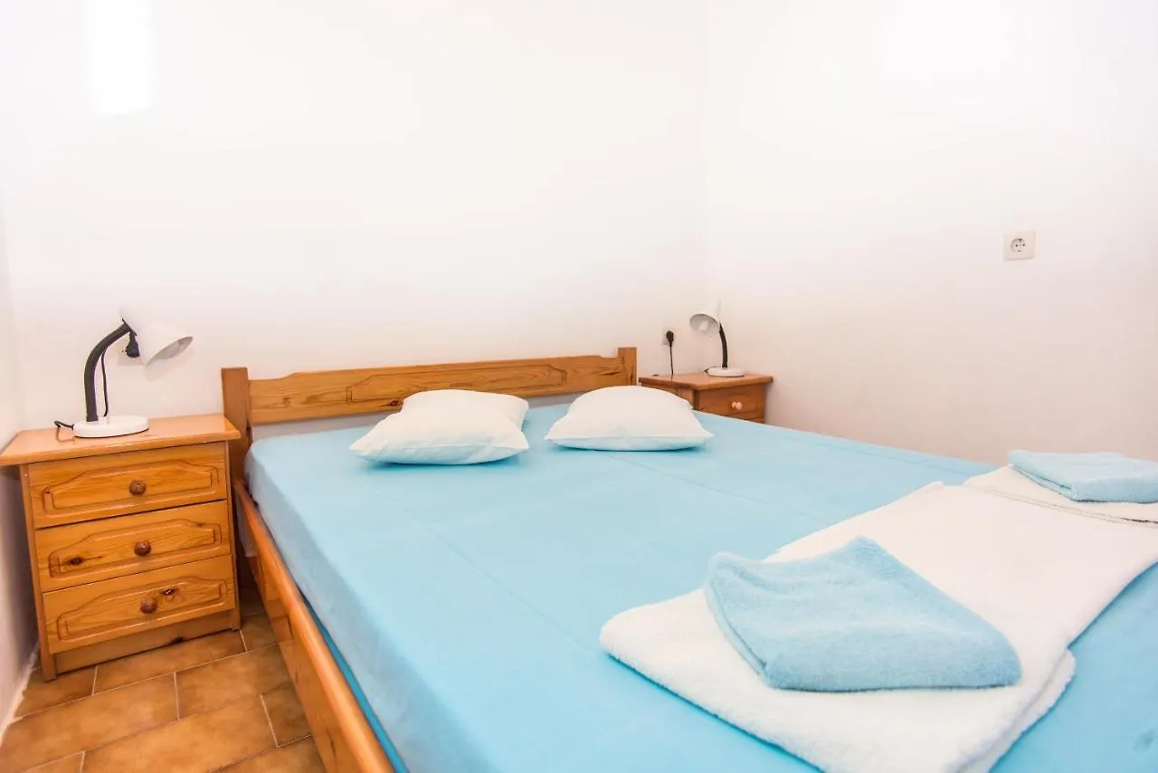 ספרטיה Blue White Apartments - Kefallonia Poolside Retreats יוון